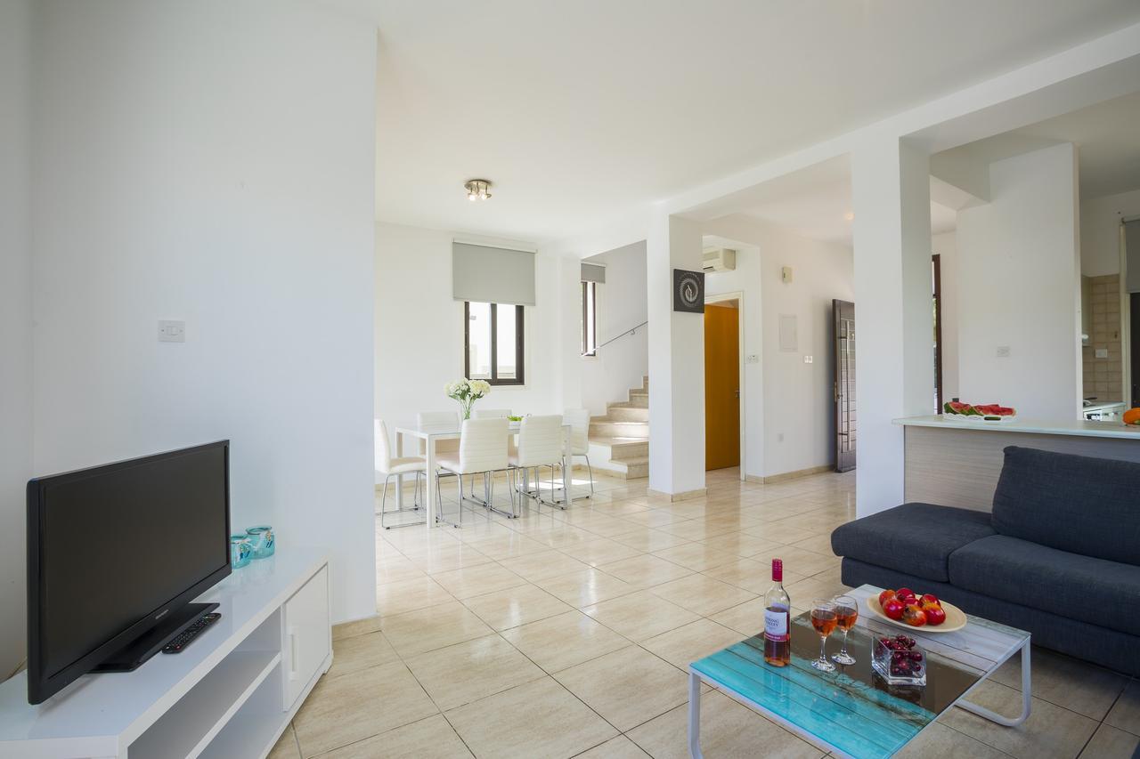 Villa Mylos 7 Protaras Exteriör bild